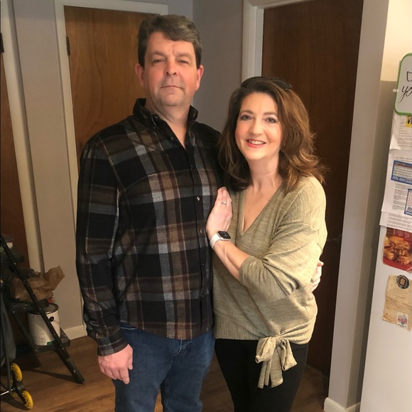 Meet your Posher, K.C. - Picture 3 of 5